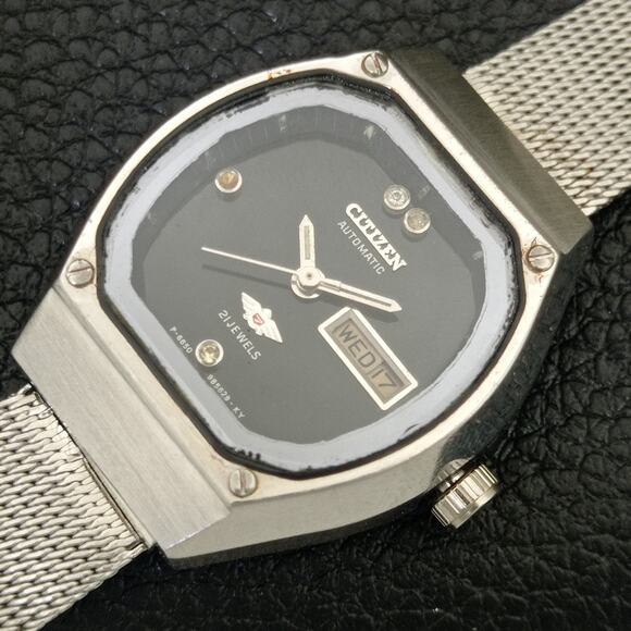 Vintage 1973 Citizen Automatic Womans Silver Watch W/daydate & Black accents main image 8